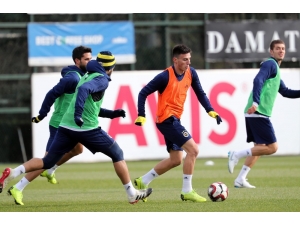 Fenerbahçe Kupa Mesaisine Başladı