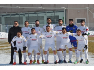 Talasgücü Belediyespor Zor Deplasmanda