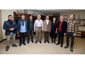 Başkan Karaosmanoğlu: “Gazetecilik, Oldukça Meşakkatli Bir Meslektir”