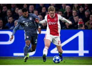 Barcelona’dan Ajax’ın Genç Yıldızı Frenkie De Jong İçin 90 Milyon Euro