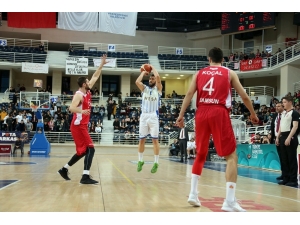 Uzun: “Galibiyet Serimizi 13 Maça Çıkaracağız”