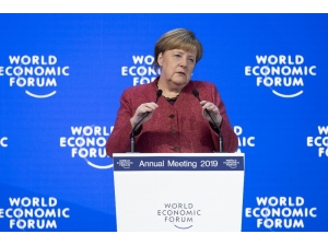 Merkel’den Öz Eleştiri: “Ab Birçok Konuda Fikir Birliğine Sahip Değil”