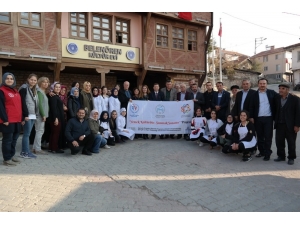 Bursa’da Yöresel Lezzetler Geleceğe Taşınıyor