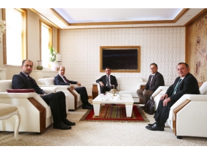 Bâbertî Külliyesi’nde Yapılması Planlanan ‘Ptt Bilgi Evi’ İçin Protokol İmzalandı