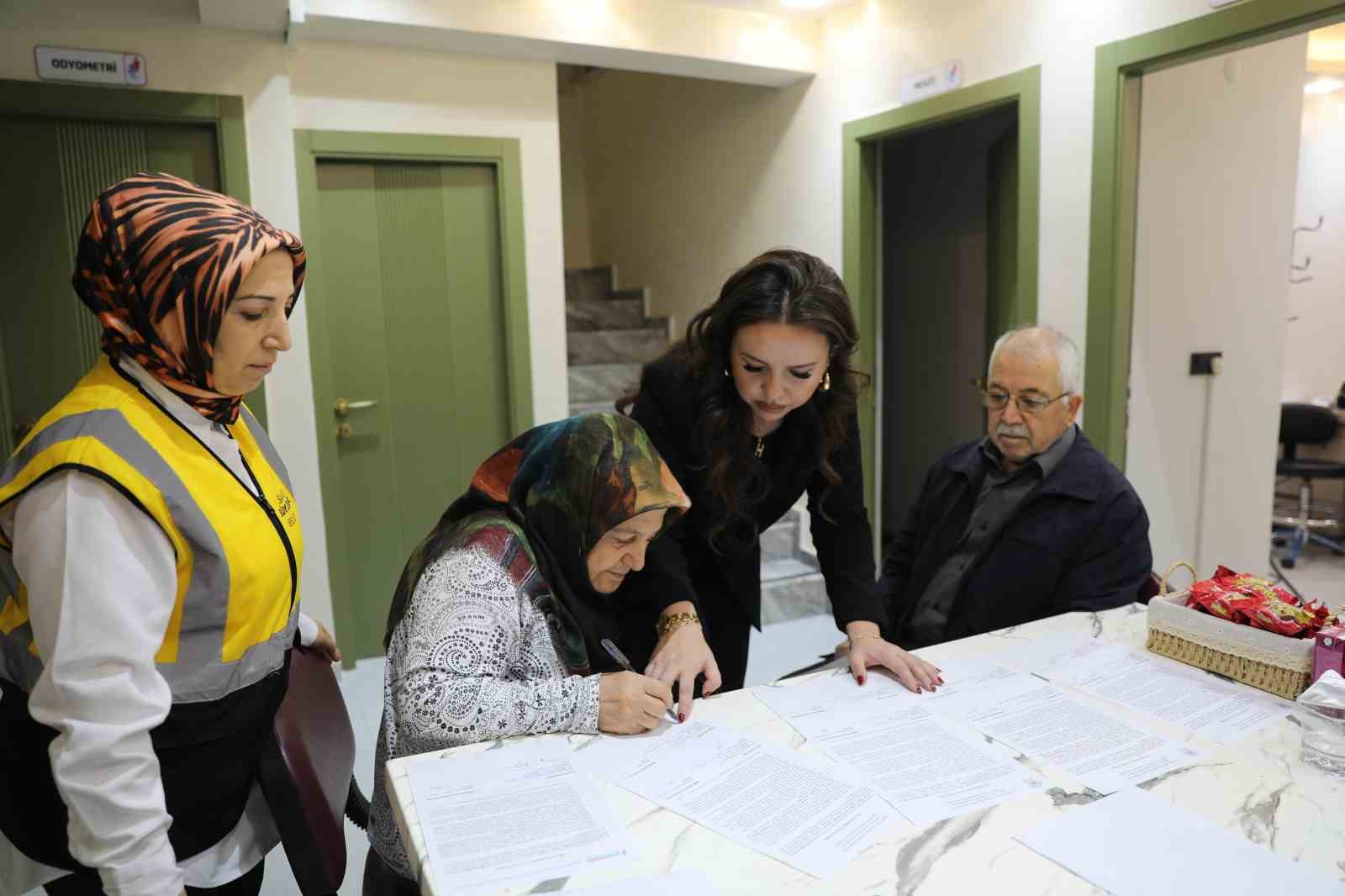 en-az-41-yillik-evliliklere-ucretsiz-saglik-taramasi-41-kere-masallah