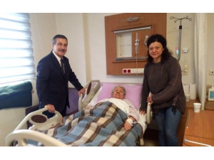 Başkan Ataç’tan Hastalara Ziyaret