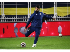 Ziraat Türkiye Kupası: Fenerbahçe: 0 - Ümraniyespor: 0 (Maç Devam Ediyor)