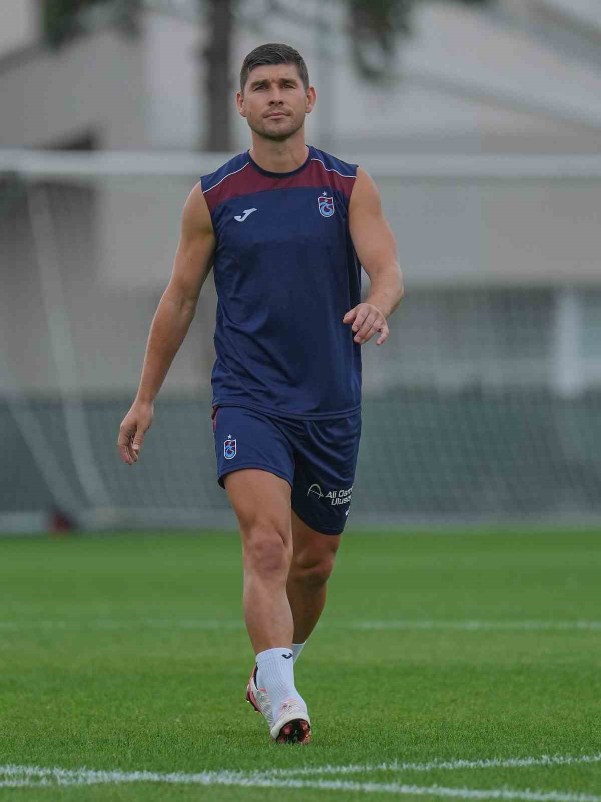 ruslan-malinovskyi-nin-sol-dizinde-yumusak-doku-ve-kemik-odemi-saptandi
