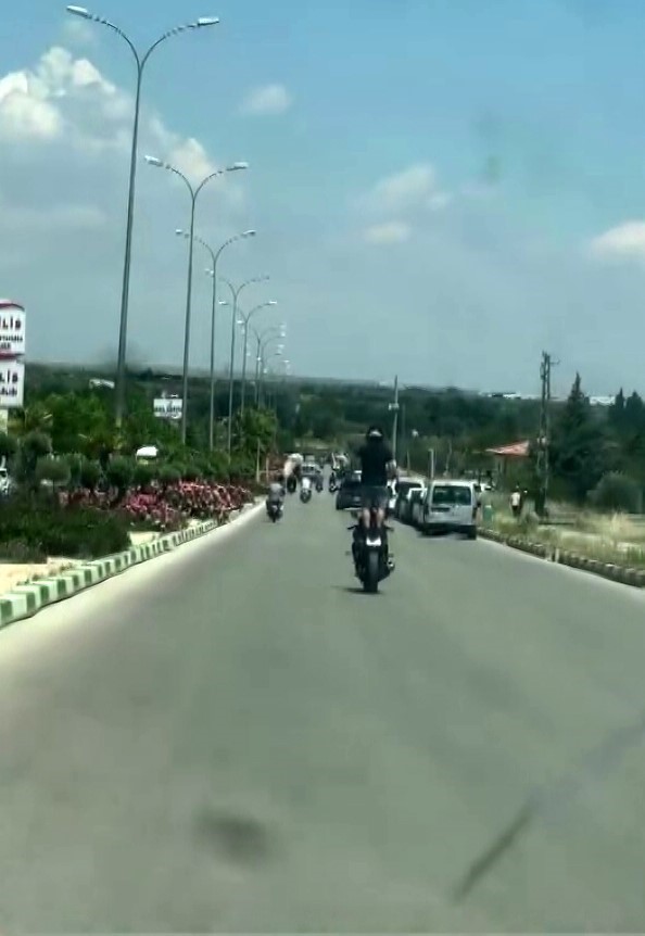 trafikte-akrobatik-hareket-yapan-motosikletliye-46-bin-tl-ceza