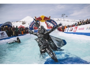 Kar Havuzu Kıyasıya Mücadeleye Sahne Olacak