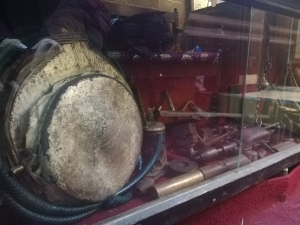 Süryani Ustalarının 200 Yıllık Malzemelerini İş Yerinde Sergiliyor