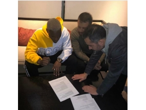 Yeni Malatyaspor, Thievy Bifouma İle 1.5 Yıllık Sözleşme İmzaladı