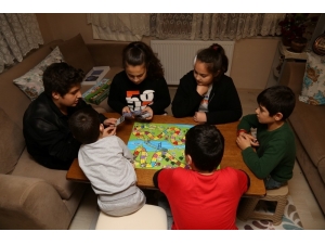 Çocuklar Kuralları Trafiko İle Öğreniyor