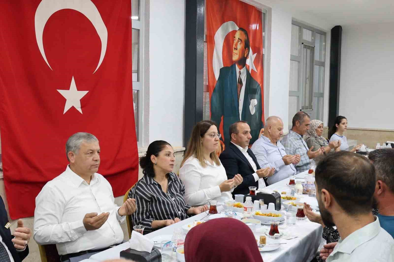 cine-de-19-eylul-gaziler-gunu-dolayisiyla-yemek-programi-duzenlendi