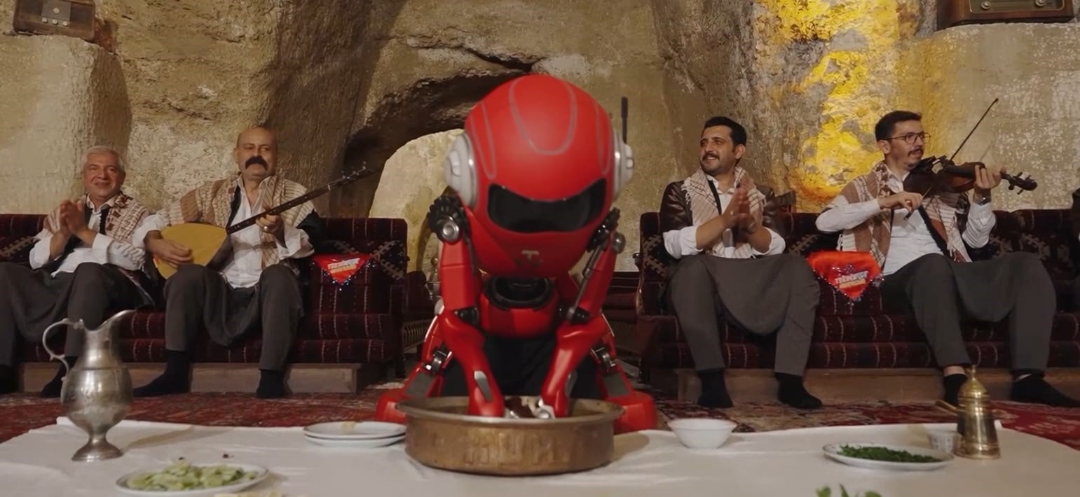 teknofest-robotu-sira-gecesinde-cigkofte-yogurdu