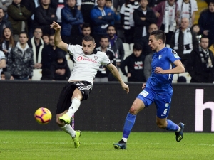 Spor Toto Süper Lig: Beşiktaş: 1 - B.b. Erzurumspor: 1 (Maç Sonucu)
