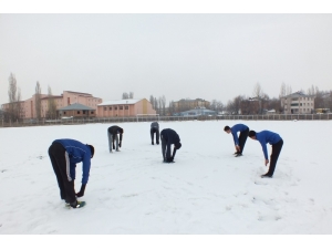 Malazgirtli Atletleri -15 Derecede Milli Takıma Hazırlanıyorlar