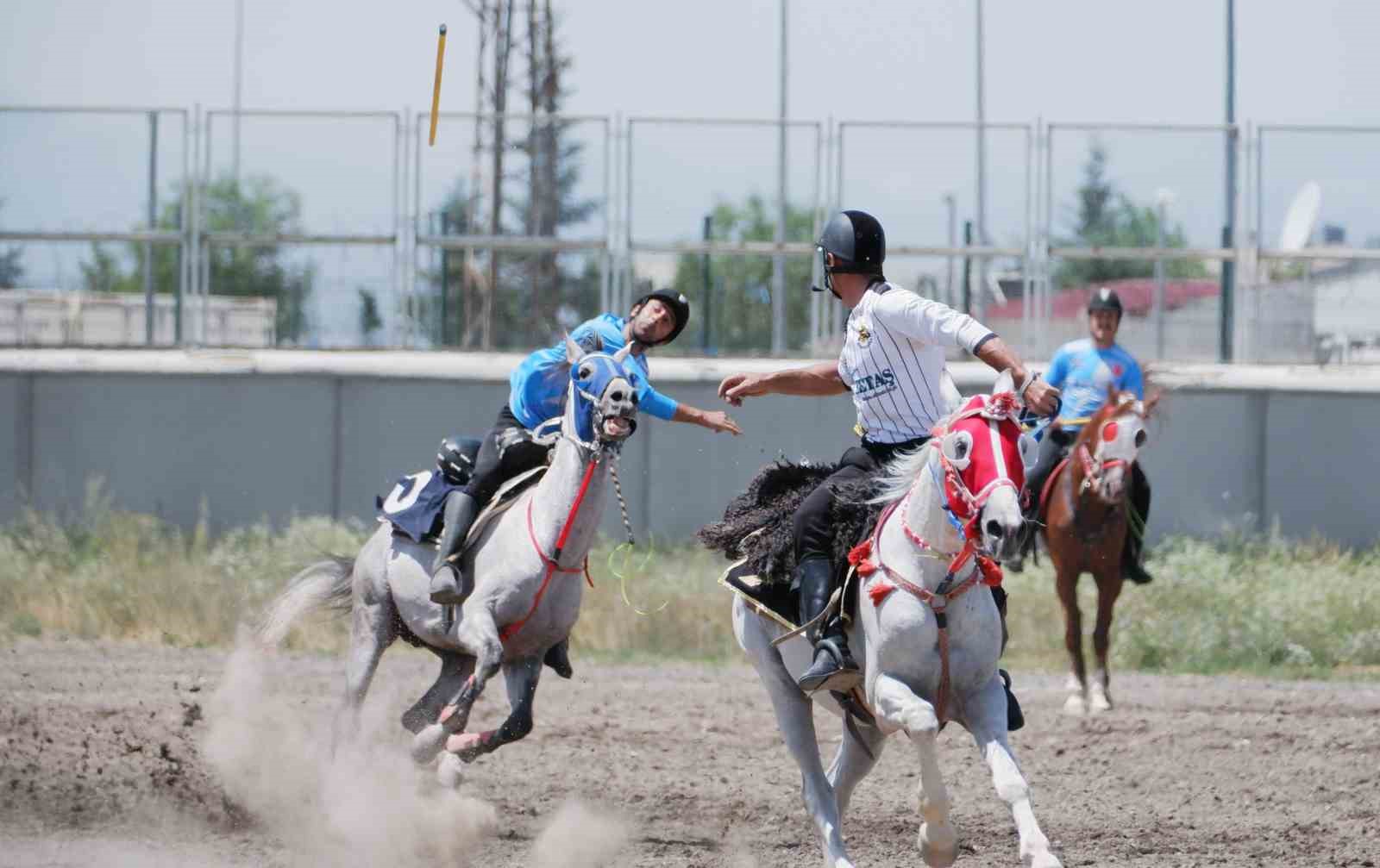 erzurum-da-nefes-kesen-cirit-maclari