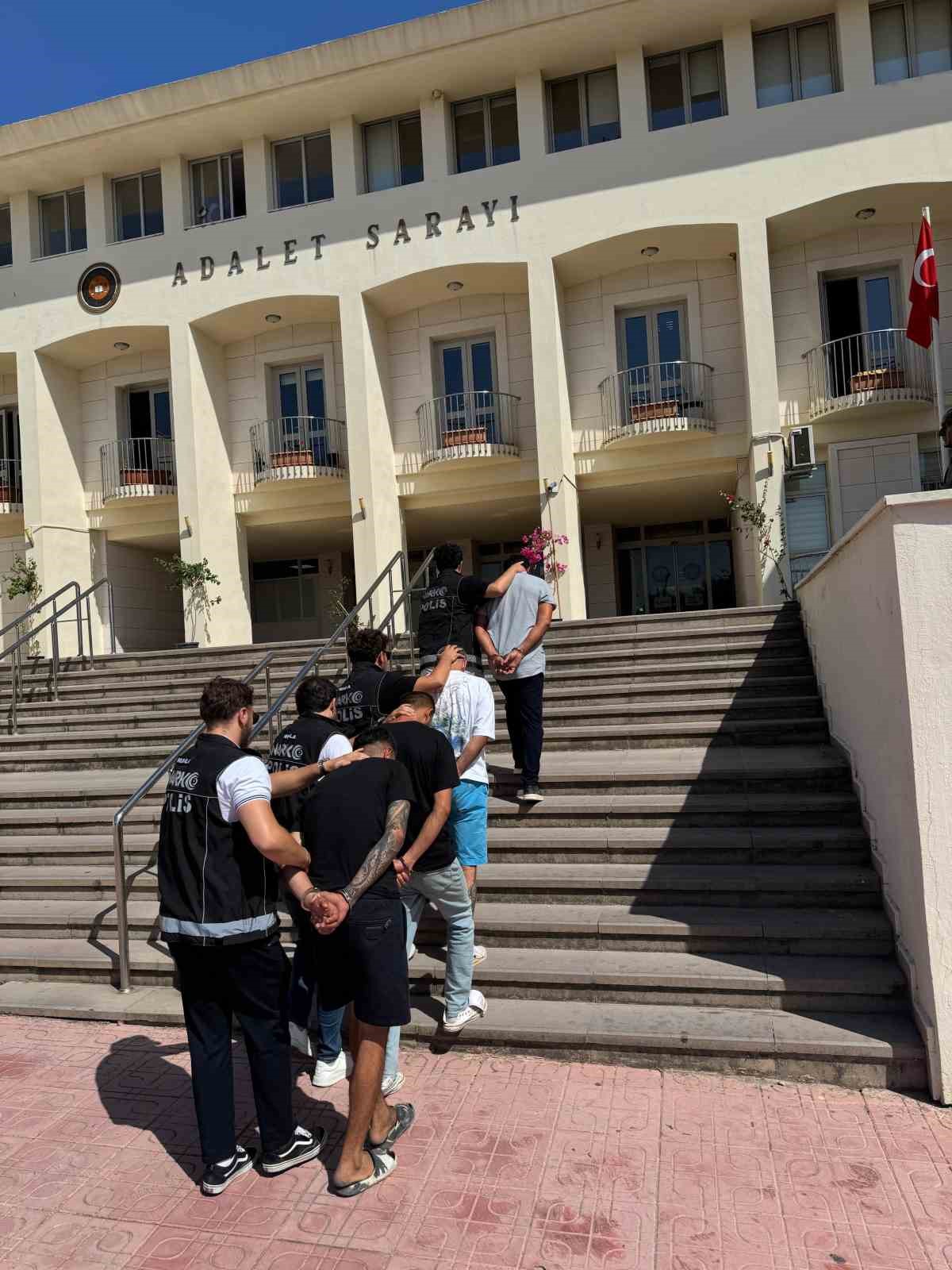 bodrum-daki-uyusturucu-operasyonunda-4-supheli-tutuklandi