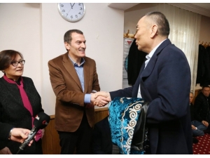 Ak Parti Zeytinburnu Belediye Başkan Adayı Arısoy, Kazakların ‘Nişan Bata’sına Katıldı