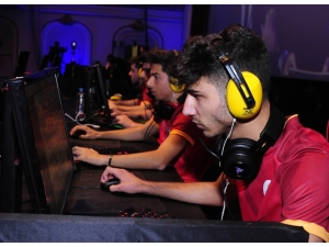 Kırmızı Sezon’un Şampiyonu 1907 Fenerbahçe Oldu