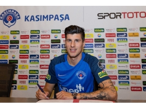 Kasımpaşa’ya 1.92’lik Forvet