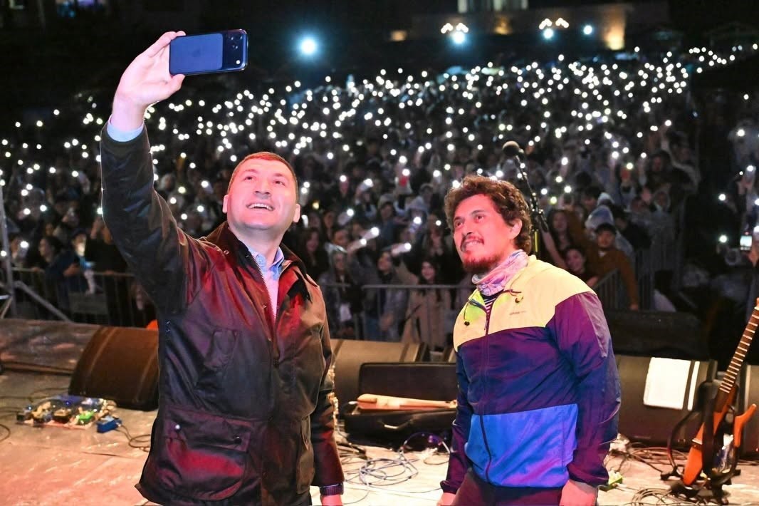 altinordu-belediyesi-nin-konser-icin-imzaladigi-sozlesme-belli-oldu-3-milyon-133-bin-lira