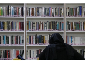 Kütüphanede Kitap Okuma Analizi