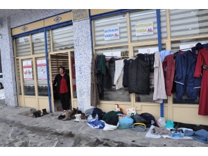 Karslı Kadın Muhtardan Örnek Davranış