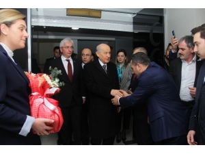 Devlet Bahçeli, Partisinin İstanbul İl Teşkilatını Ziyaret Etti