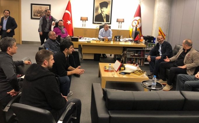 Galatasaray'dan Transfer Paylaşımı! "çalışıyoruz"