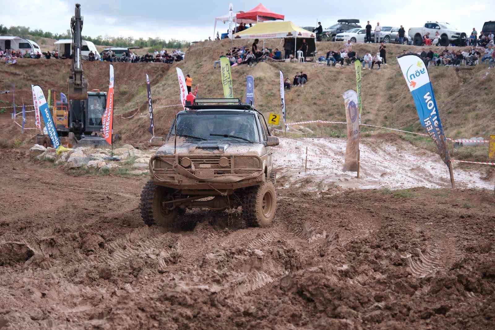 corum-da-off-road-heyecani-yasandi