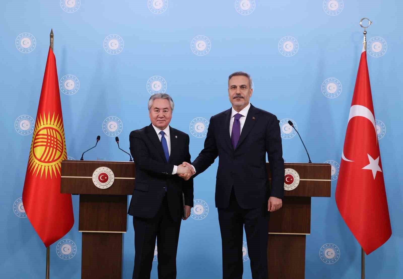 bakan-fidan-ab-uyeleri-ile-ikili-iliskilerimiz-gercekten-biri-ikisi-disinda-fevkalade-iyi