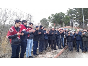 Yeşilçay’da Askerler Dualarla Uğurlandı