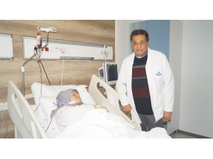 Karın Ağrısı Şikayetiyle Gitti, Böbrek Kanseri Ameliyatı Oldu