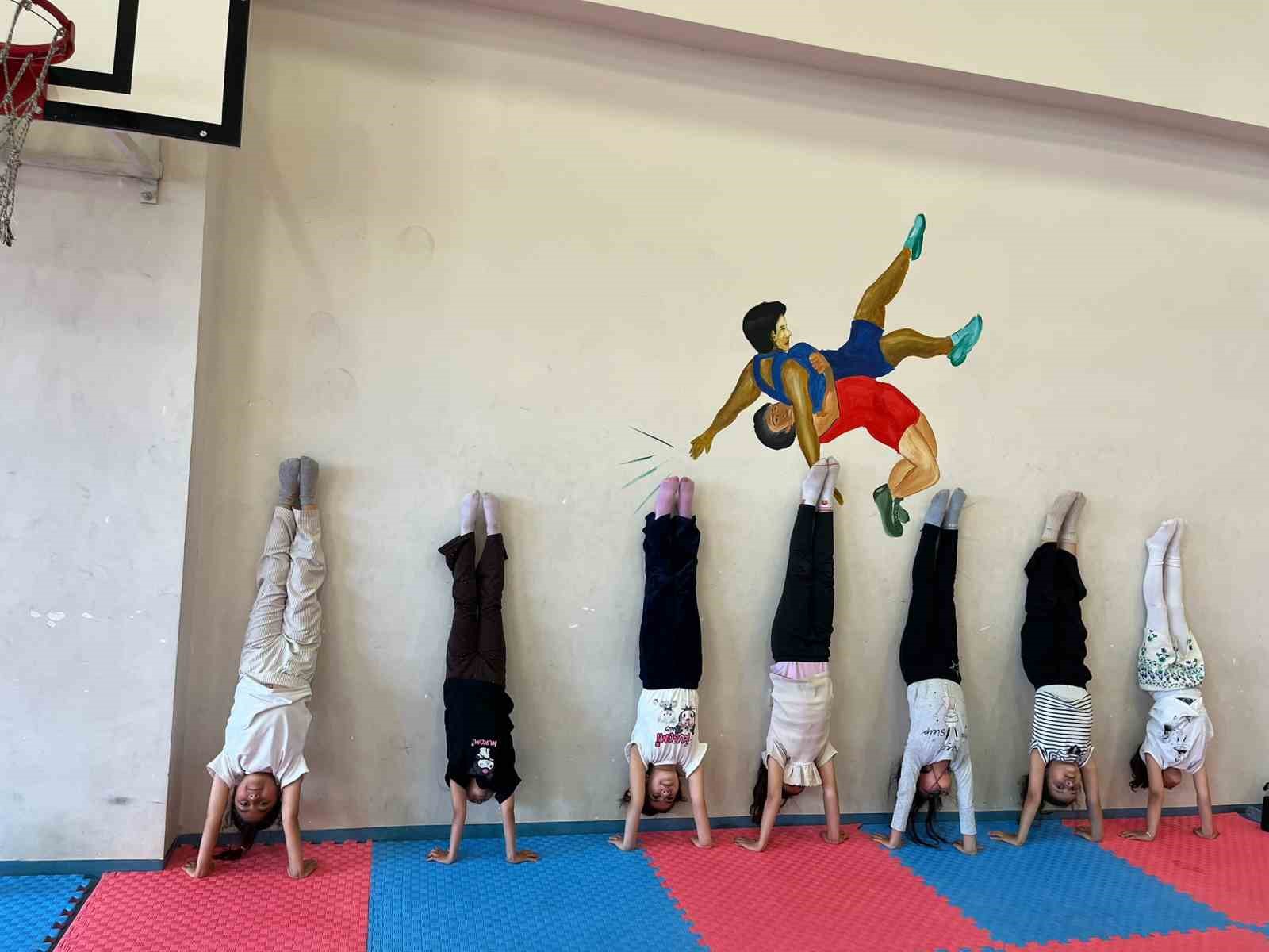 patnos-ta-gsb-yaz-spor-okullari-yogun-ilgi-goruyor