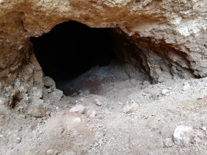 Tarihi Höyükte Kaçak Kazıya 2 Tutuklama