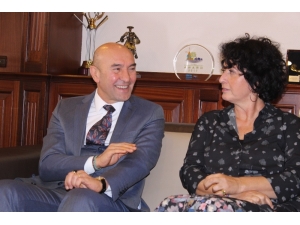 Başkan Adayı Soyer: "Kocaoğlu İle Görüşme Pozitif Geçti"