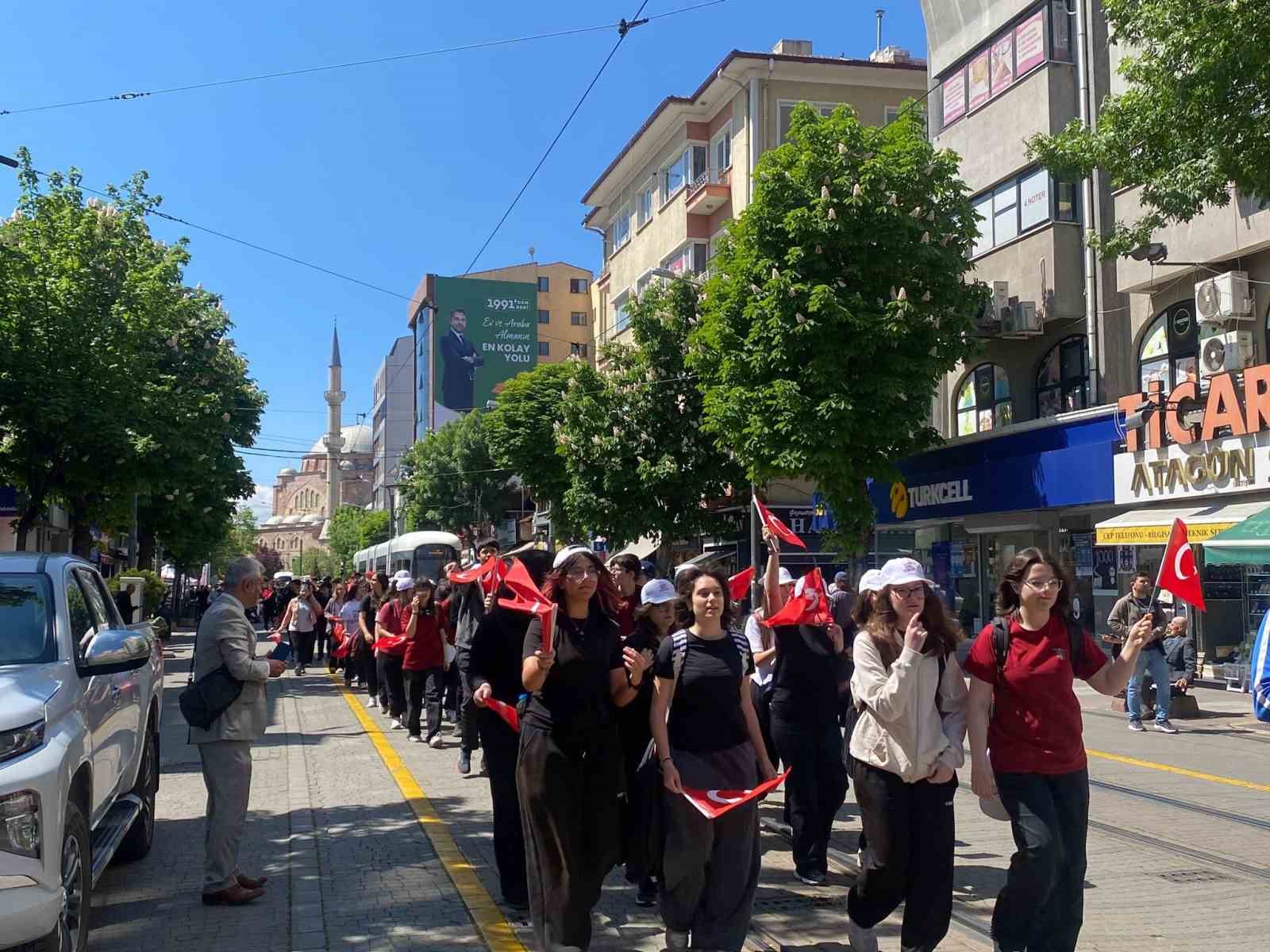 eskisehir-de-genclik-haftasi-coskusu