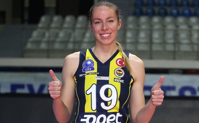 Fenerbahçe Opet'e Bulgar Smaçör