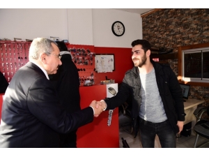 İsmail Erdem’in Adaylığını Öğrenen Esnaftan İlginç Talep