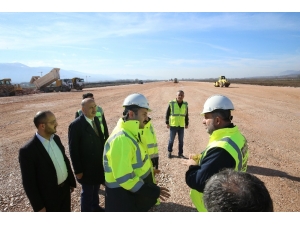 Tokat Havalimanı Tahmin Edilenden Daha Kısa Sürede Bitecek