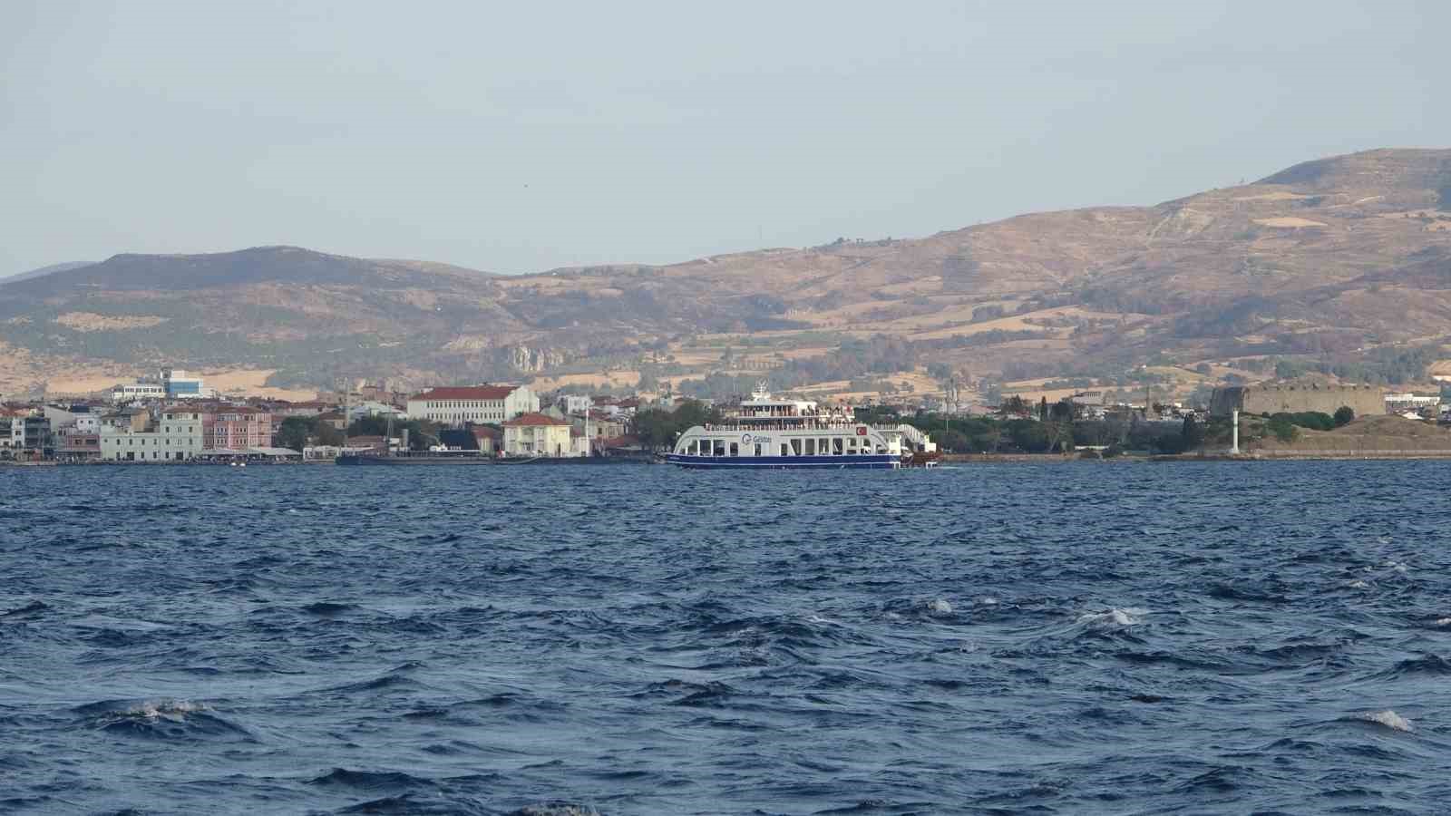 gokceada-ya-yapilacak-bazi-feribot-seferleri-iptal-edildi