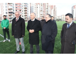 Mustafa Yalçın’dan Talasgücü Belediyespor’a Ziyaret