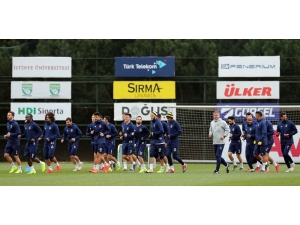 Fenerbahçe’de Göztepe Mesaisi Sürüyor