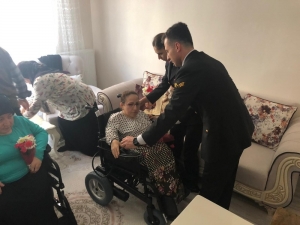 Kaymakam Ve Jandarmadan Duygusal Farkındalık