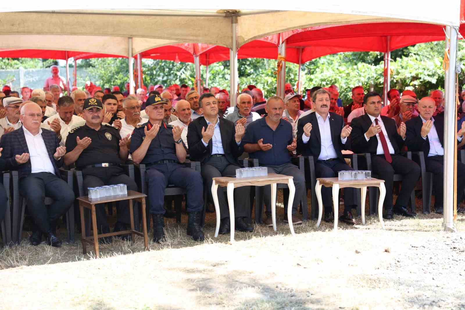 sehit-mehmet-demirbas-icin-mevlid-i-serif-programi