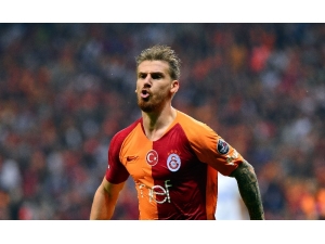 Serdar Aziz, Fenerbahçe’ye İmza Atıyor