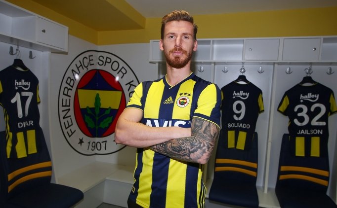 Fenerbahçe, Serdar Aziz'i Resmen Açıkladı