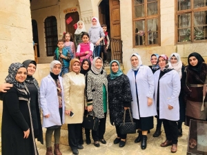 Protokol Eşleri Eğitim Merkezindeki Kadınlarla Bir Araya Geldi